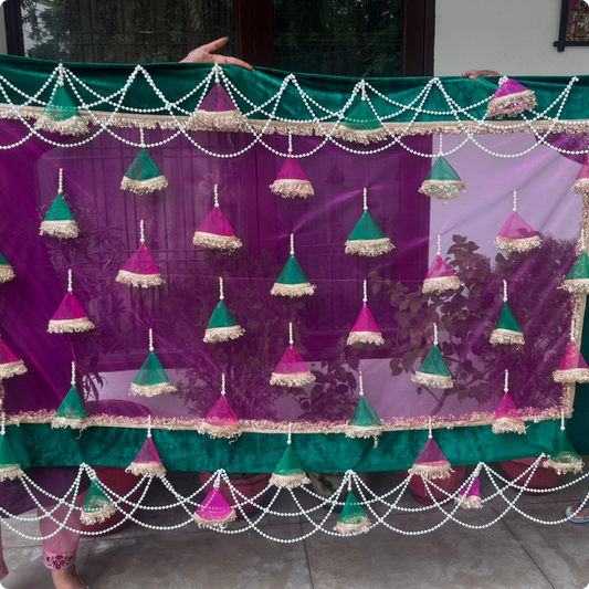 Gulabi-Mehandi Aura